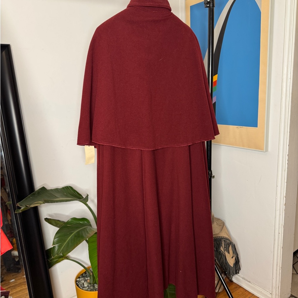 Vintage Victorian Ox Blood Maroon Wool Cloak - Picture 3 of 12